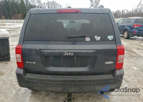 2015 Jeep Patriot Latitude из США, поврежденный, VIN 1C4NJRFB7FD290464